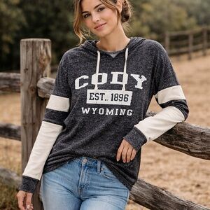 Ragwear Cody Wyoming Hoodie USA Varsity Graphic Lightweight Pullover NWT Size M